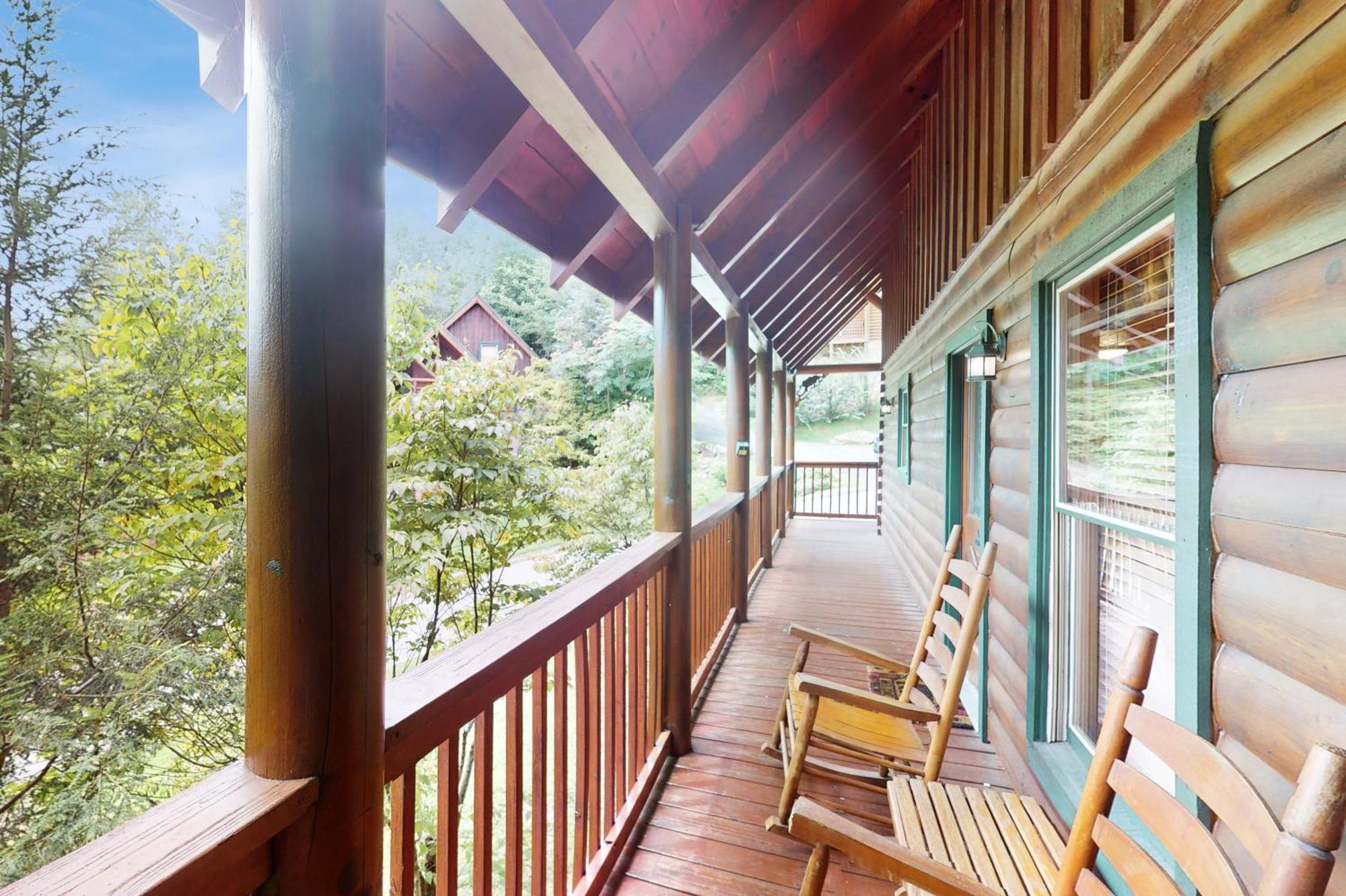 Bear Climbing Getaway Villa Pigeon Forge Exterior photo